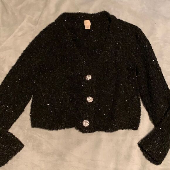 Long Sleeve Black Top - Simple and Elegant - Picture 1 of 3